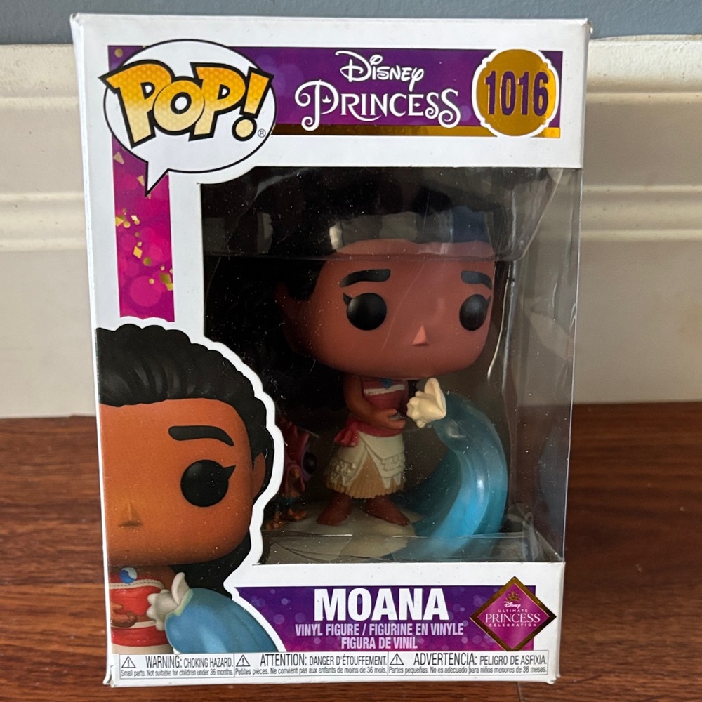 Funko Pop! Disney Princess Moana Vinyl Figure with Blue and Brown Accents